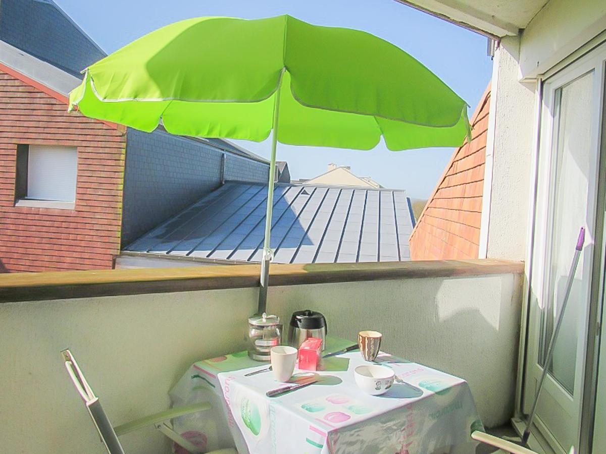 Cabourg, cosy appartement avec balcon + parking privé Esterno foto